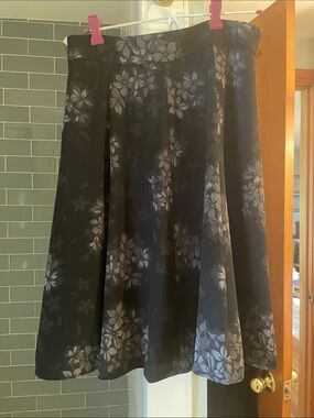 Ann Taylor Black Floral A-Line Skirt